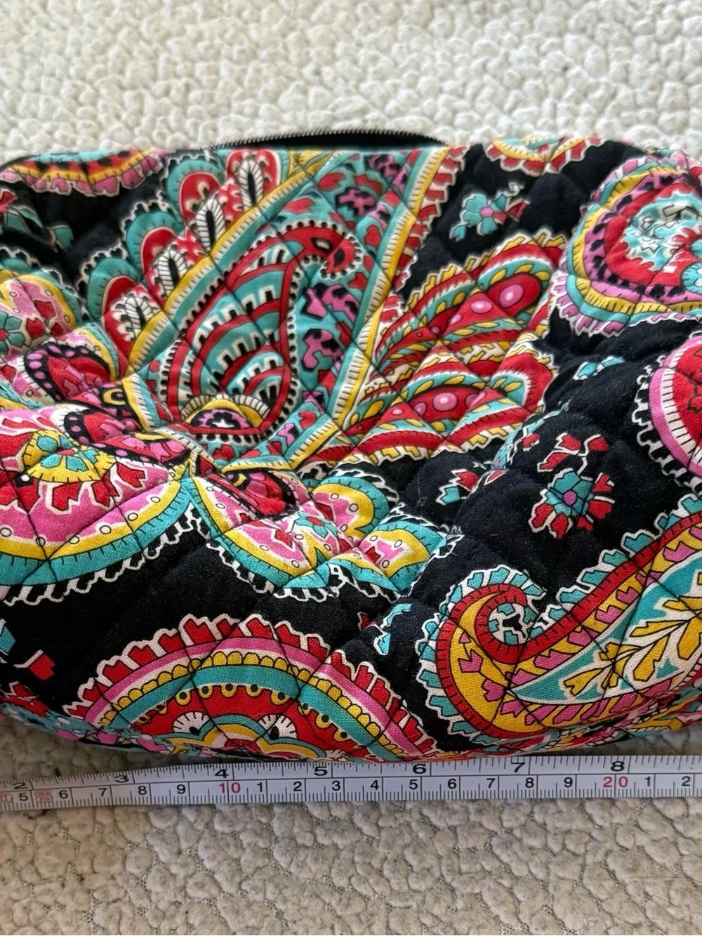 Vera Bradley colorful paisley floral pattern quilted makeup storage bag